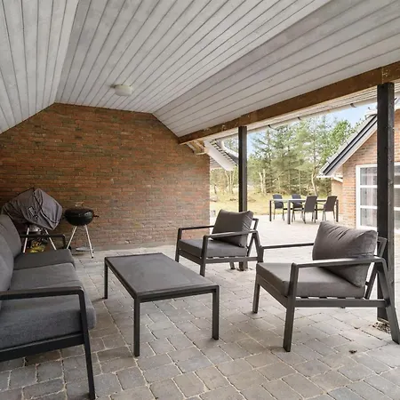 Dom wakacyjny Lumi - 800m From The Sea By Interhome
