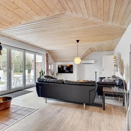 Lumi - 800m From The Sea By Interhome *